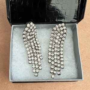 Women’s Clip On Earrings. Bundle 5 for $30
